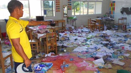 แม่ร่ำไห้...ลูกงัดโรงเรียนเล่นซนทำลายข้าวของ ชดใช้ค่าเสียหายหลักหมื่น