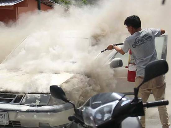 คุณหมอเจ้าของเก๋งไฟไหม้ลั่นจะฟ้อง คสช.