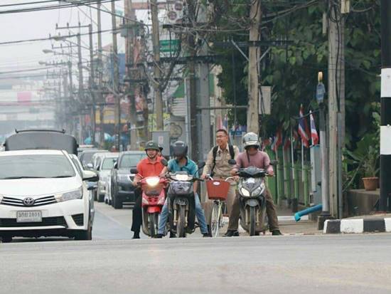 ชัยวัฒน์ ชื่นโกสุม