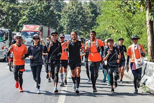  ตูน บอดี้สแลม 