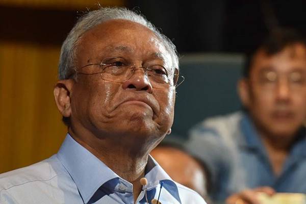 ก่อแก้ว จวก สุเทพ