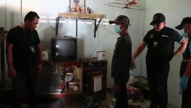 มือตัดจู๋