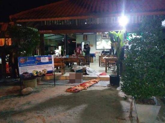 จ่อยิงรองนายก อบต. ดับคาร้านอาหาร 