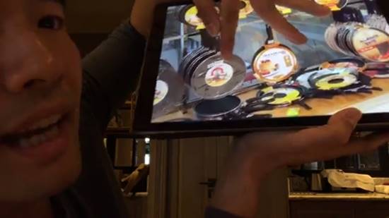 วู้ดดี้ ไลฟ์สด แจงปมดราม่ากระทะดังในสิงคโปร์ขายถูกกว่าไทย 