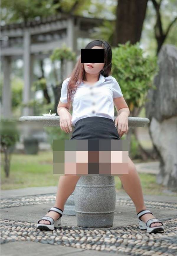 นางแบบชุดนักศึกษา