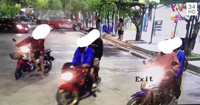 แก้ผ้าปีนห้องน้ำปั๊ม