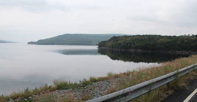 อ่างเก็บน้ำ