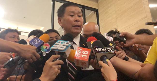 ปารีณา ไกรคุปต์, พล.ต.อ.เสรีพิศุทธ์ เตมียเวส