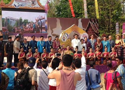 บรรยากาศสงกรานต์ 2559 ทั่วไทย ชุ่มฉ่ำดับร้อนกันถ้วนหน้า