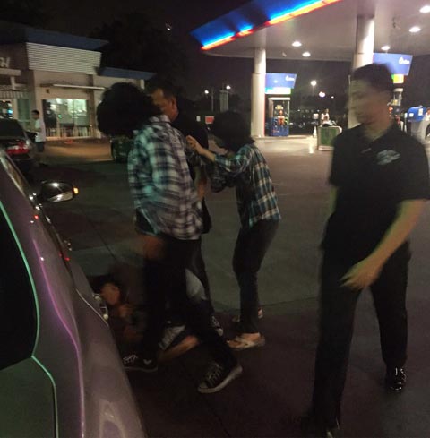 กานต์ เปิดโต๊ะแถลง ยัน ทอมบี ไม่เคยด่า เสก โลโซกานต์ เปิดโต๊ะแถลง ยัน ทอมบี ไม่เคยด่า เสก โลโซ