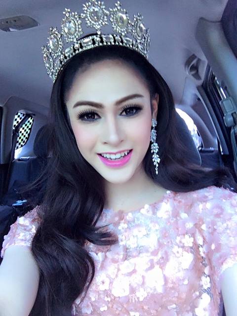 ทั้งสวยทั้งหล่อ ! มาร์ค คณัสนันท์ แต่งชายก็หล่อพุ่ง แต่งหญิงก็สวยเว่อร์