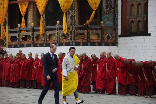 เจ้าชายวิลเลียม-เจ้าหญิงเคท เสด็จเยือนภูฏาน เข้าเฝ้าพระราชาธิบดีจิกมี