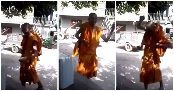 พระเปิดเพลงเต้นโชว์