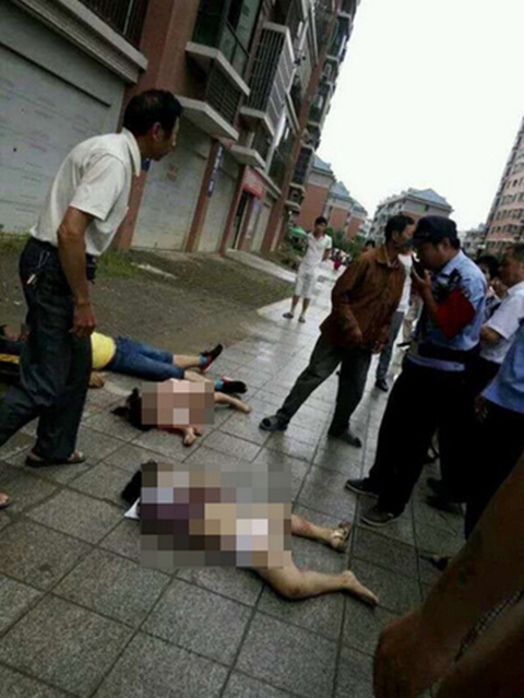  พ่อโยนลูกสาว 2 คน ดิ่งตึกดับ 