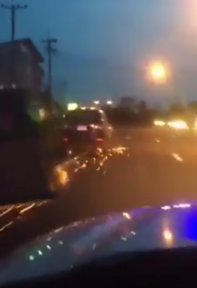 กู้ภัยขับรถไล่จับรถยนต์ ก่อเหตุชนแล้วหนี-มีคนบาดเจ็บ 