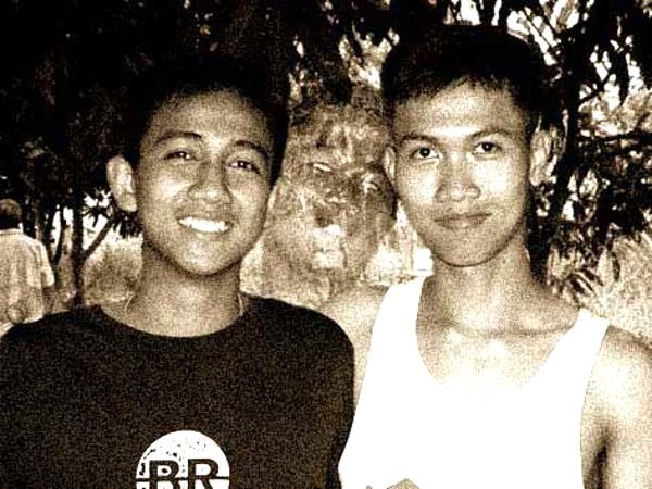 10 ภาพกดติดวิญญาณ สุดหลอน.. ที่เกิดในประเทศไทย