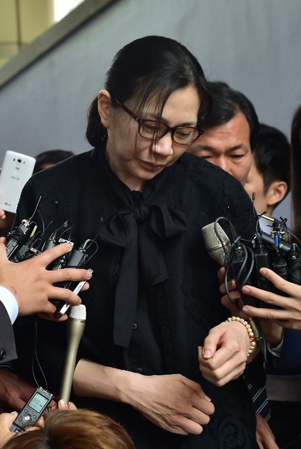 ลูกสาวประธานโคเรียนแอร์ถูกปล่อยตัว ศาลรับอุทรณ์เว้นโทษคุก รอลงอาญา 2 ปี