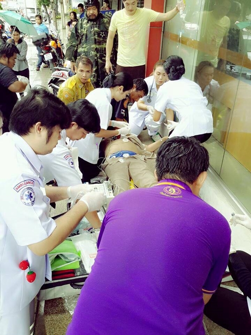 ใจหล่อมาก ! ชื่นชม 