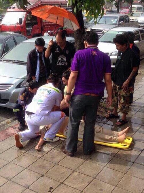 ใจหล่อมาก ! ชื่นชม 