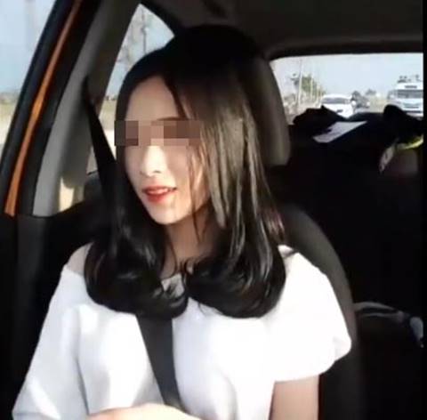 สาวอัดคลิปด่าบิ๊กไบค์-แช่งไปตาย แต่ตัวเองกดมือถือตอนขับรถ