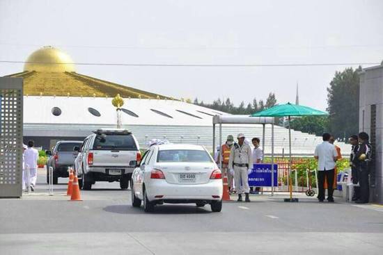 ทนายจ่อฟ้อง Trasher Bangkok ปูดภาพล้อเลียนธัมมชโย จัดปาร์ตี้จานบิน