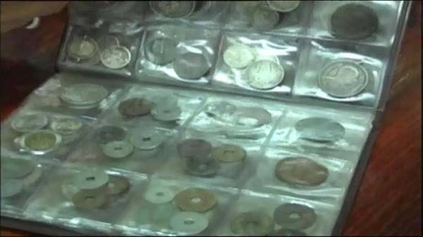 ปู่ชาวพิมายวัย 78 โชว์เหรียญ-ธนบัตร ตั้งแต่รัชกาลที่ 5 รวมแล้วทะลุหลักพัน