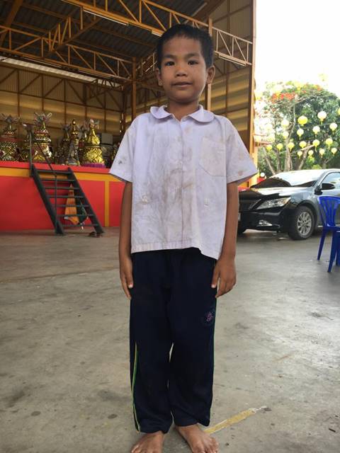 เด็กชาย 9 ขวบ ชีวิตน่าเวทนา พ่อ-แม่ติดคุก อยู่ตามมีตามเกิดจนถูกคนรังเกียจ