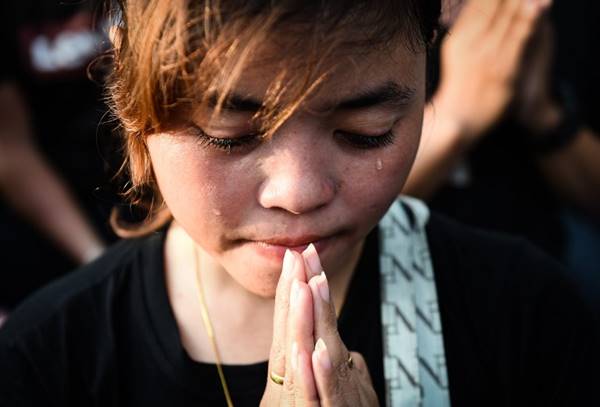 ภาพชุดประวัติศาสตร์ 14 ตุลาคม 2559 พระราชพิธีเคลื่อนพระบรมศพพ่อหลวงของชาวไทย