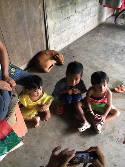 เด็กชาย 9 ขวบ ชีวิตน่าเวทนา พ่อ-แม่ติดคุก อยู่ตามมีตามเกิดจนถูกคนรังเกียจ