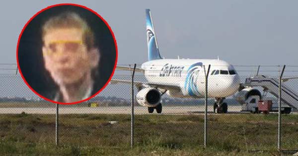 โลกรุมจวกยับ ศาสตราจารย์คลั่งรัก ลงทุนจี้เครื่องบินเพียงเพื่อมาหาเมียเก่า