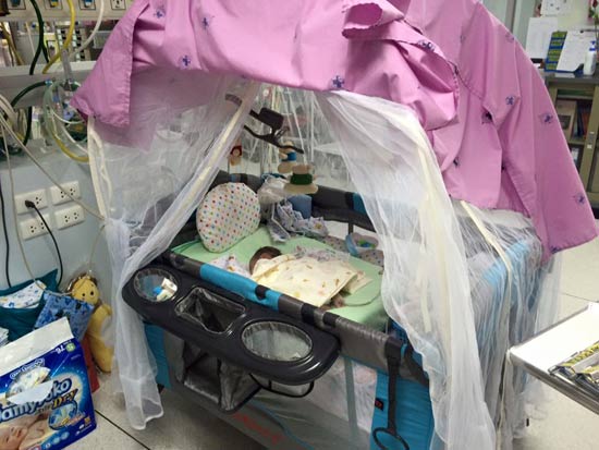 อัพเดทอาการ น้องไอดิน เหยื่อแม่ใจเหี้ยม ตอนนี้อาการดีขึ้น ชอบยิ้มมุมปาก