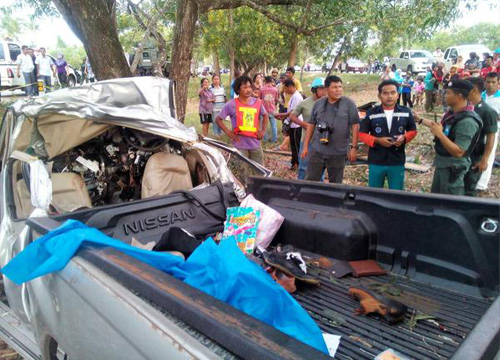 เผยเรื่องราวสะเทือนใจ การ์ดที่ส่งไม่ถึงมือแม่ หลังรถรับส่งนักเรียนพลิกคว่ำ