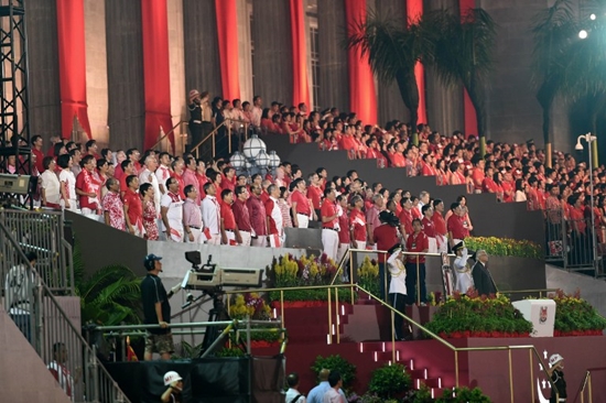 ประมวลภาพสิงคโปร์จัดงานยิ่งใหญ่ ฉลองวันชาติครบ 50 ปี