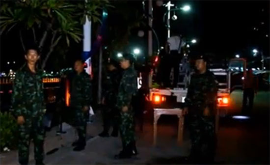 ลุยจับร้านเหล้าปั่นเลียบทางเดินแหลมบาลีฮาย เปิดเพลงดังสนั่น-ขวางทางเท้า