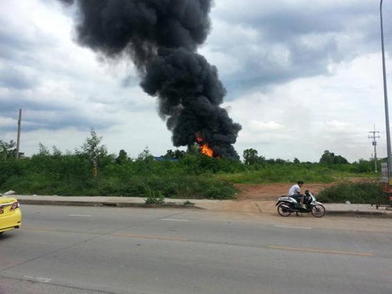 ไฟไหม้โรงงานบรรจุแก๊สย่านลำลูกกา เสียงระเบิดบึ้มสนั่น !