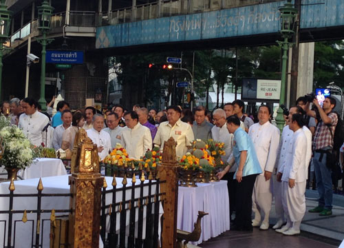 บวงสรวงใหญ่องค์ท้าวมหาพรหมเอราวัณ บูชา 6 เทพราชประสงค์