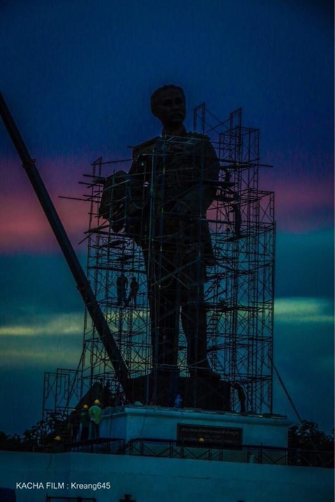 งดงาม ! 7 พระบรมราชานุสาวรีย์ฯ ยามอาทิตย์อัสดง ณ อุทยานราชภักดิ์