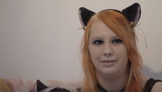 สาวใช้ชีวิตเป็นแมวเหมียว เผยเกิดผิดสปีชีส์ เป็นแมวในร่างคน 