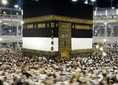 อีกแล้ว ! ไฟไหม้โรงแรมในนครเมกกะ อพยพผู้แสวงบุญกว่า 1,500 คน 