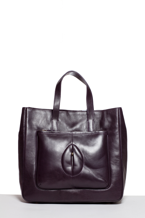 ดีไซเนอร์ผุดกระเป๋าดีไซน์แปลก มาเป็นรูปทรงจิ๊มิ