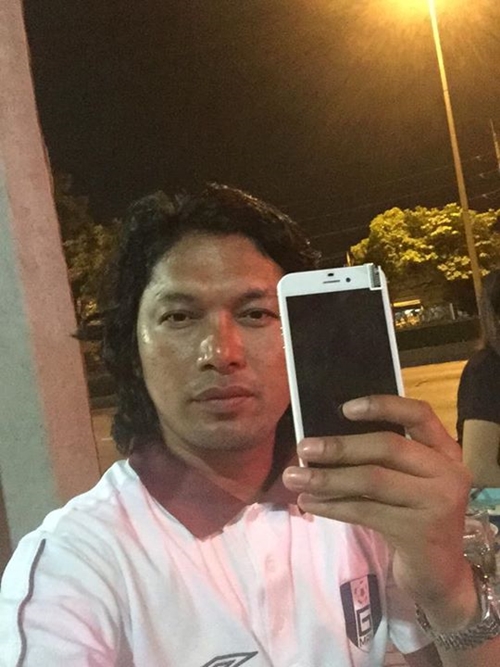 เม้นท์กันกระจาย ! เมื่อ เสก โลโซ ประกาศจะผลิตมือถือยี่ห้อ 