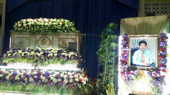 ณัฐวุฒิ ใสยเกื้อ ร่วมงานศพ เสี่ยอู๊ด เผยมิตรภาพเกิดขึ้นในเรือนจำ