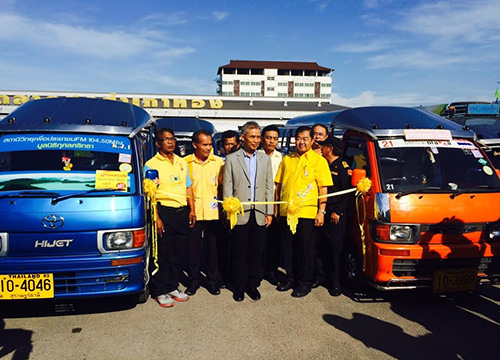 ทำดีเพื่อพ่อ ตุ๊กตุ๊ก-สองแถว สุราษฎร์ฯ รับ-ส่งประชาชนฟรีวันนี้