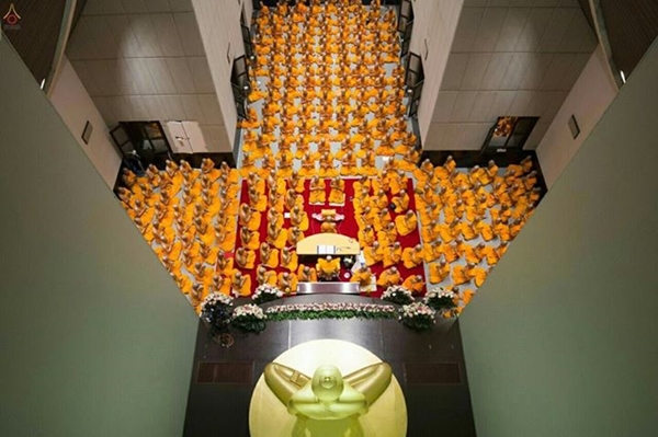 งานกฐินวัดพระธรรมกาย