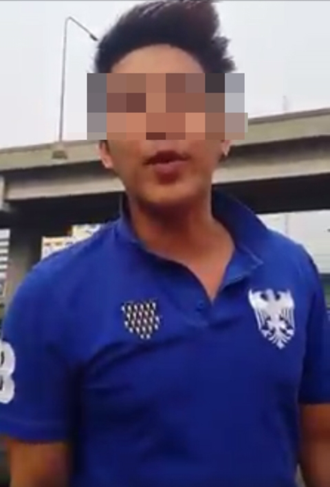 ดีเจหนุ่มเร่งกระบะถอยชนเก๋งซ้ำ 2 รอบ