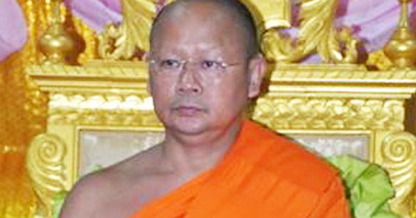    เจ้าคุณเสนาะ มรณภาพ  ตำรวจนำร่าง  เจ้าคุณเสนาะ มรณภาพ  อดีตเจ้าอาวาสวัดสระเกศ ชันสูตรพลิกศพ เจ้าคุณเสนาะ มรณภาพ ที่นิติเวช หาสาเหตุเสียชีวิต