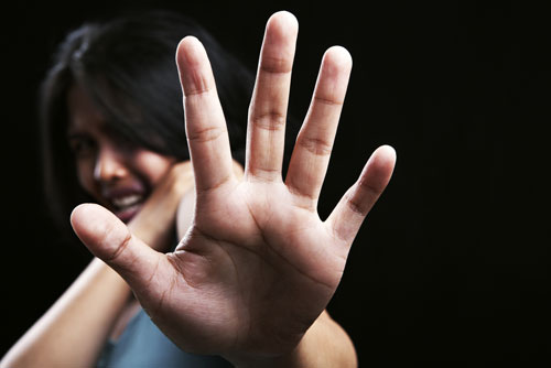 พระข่มขืนเด็กหญิงวัย 14 คากุฏิ หลังแม่พามาให้ช่วยไล่ผีปอบ