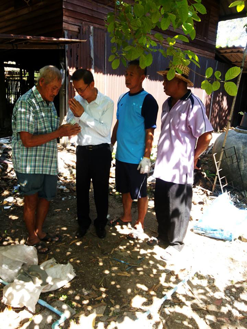 คุณลุงเก็บศพภรรยาไว้ในบ้าน นานเกือบ 10 เดือน นอนด้วยทุกคืน