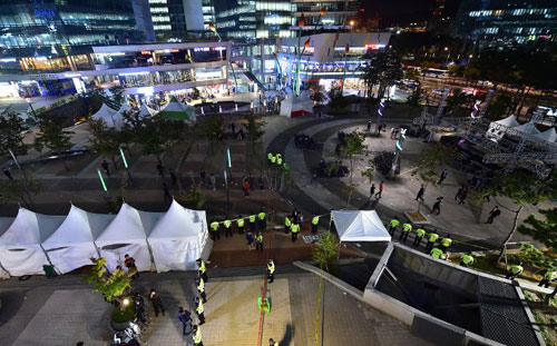 จนท. คอนเสิร์ตเกาหลีใต้ฆ่าตัวตาย หลังเกิดเหตุช่องอากาศถล่ม