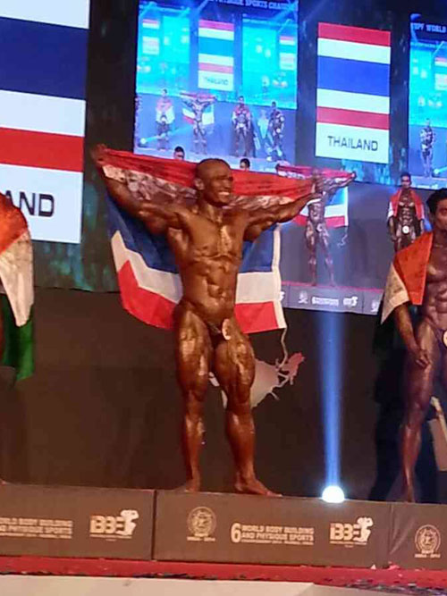 เพาะกายชิงแชมป์โลก 2014 ทีมชาติไทยคว้า 9 เหรียญทองเพาะกายชิงแชมป์โลก 2014 ทีมชาติไทยคว้า 9 เหรียญทอง  